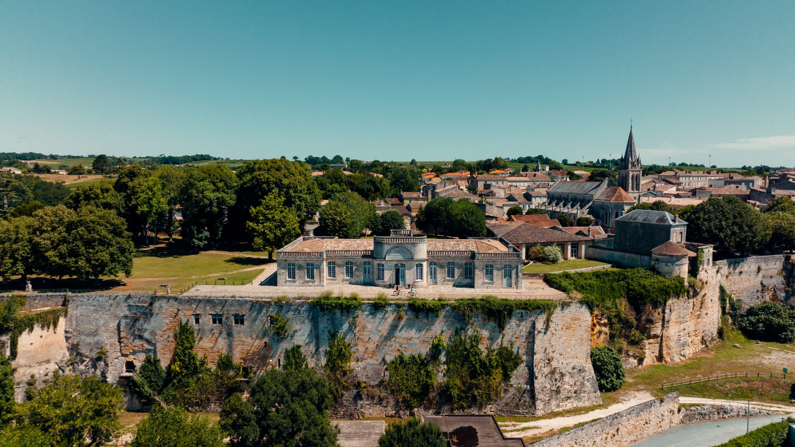 You are currently viewing Le Blayais : destination idéale pour se ressourcer le temps d’un séjour